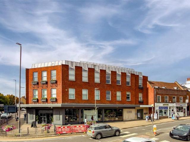 Flat for sale in St Albans