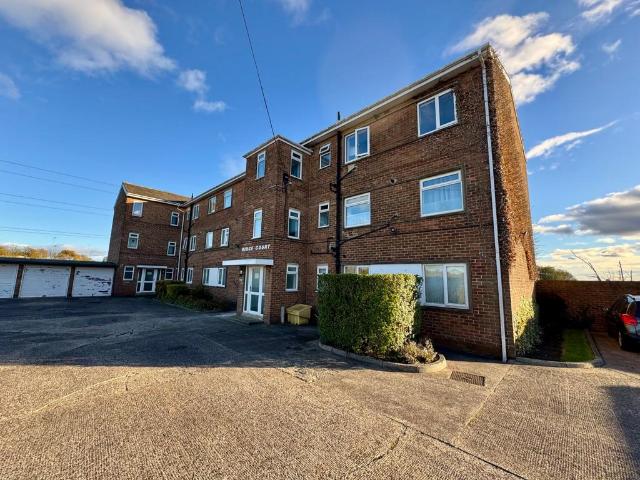 Flat for sale in Hazlerigg, Newcastle Upon Tyne