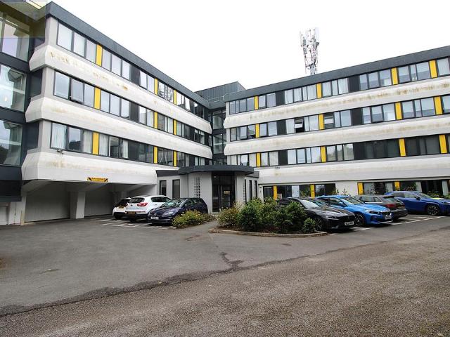 Flat for sale in Broadheath, Trafford Park
