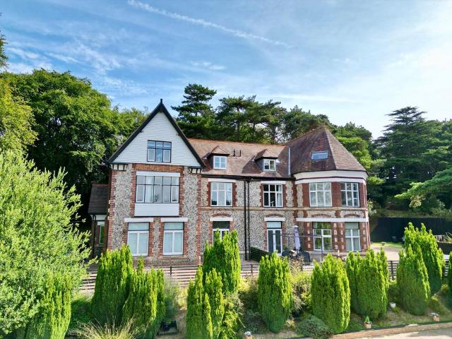 Flat for sale in Comers, Norfolk