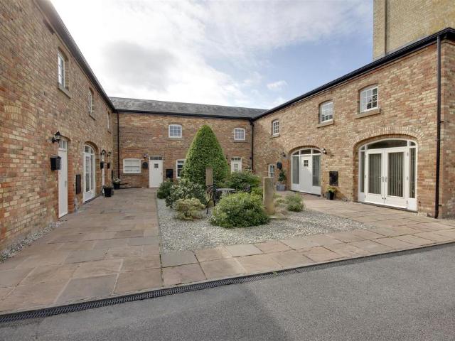 Flat for sale in West Ella, Kirk Ella
