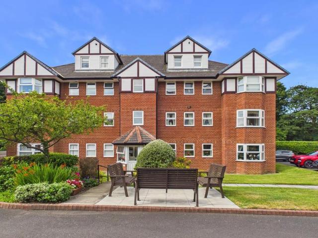 Flat for sale in Preston, Tynemouth