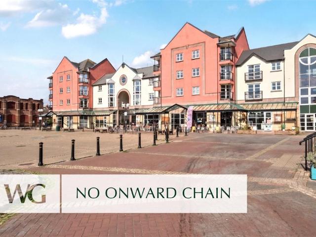 Flat for sale in Watergate, Devon