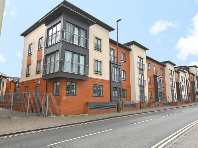 Flat for sale in Harborne, West Midlands