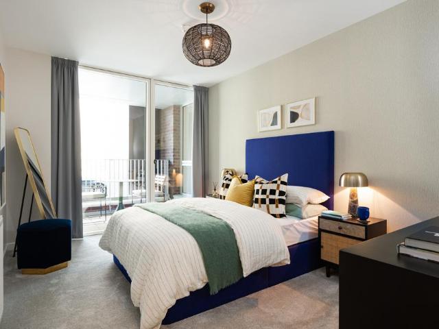 Flat for sale in Worcester Park Estate, Monks Orchard