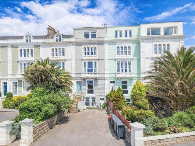 Flat for sale in Weston-super-mare, North Somerset