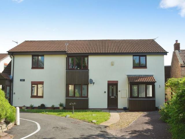 Flat for sale in Frenchay, South Gloucestershire