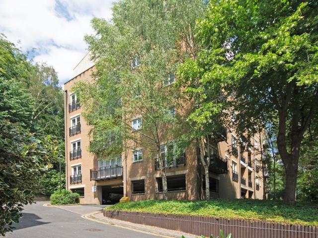 Flat for sale in Maney, Sutton Coldfield