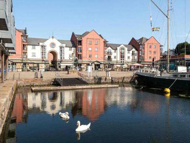 Flat for sale in Watergate, Devon