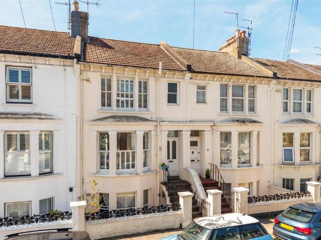 Flat for sale in Aldrington