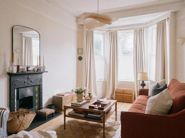 Flat for sale in London Borough of Lewisham, Greater London