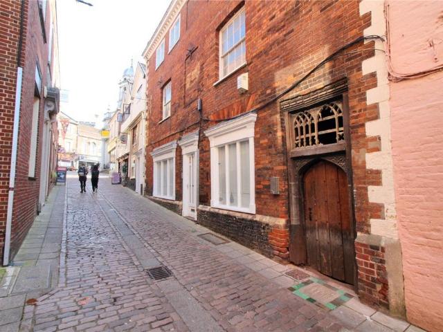Flat for sale in Heigham Grove, East Bank