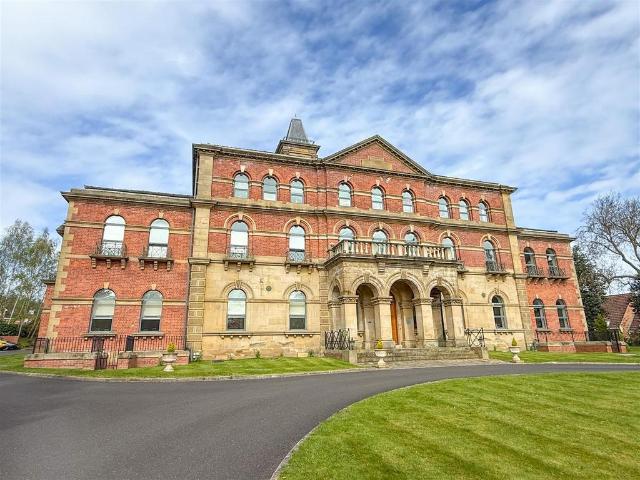 Flat for sale in Worrall, Isle Of Man