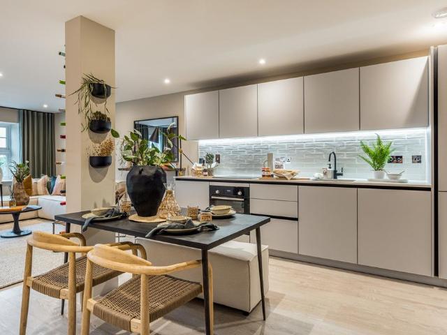 Flat for sale in Slough, Isle Of Man