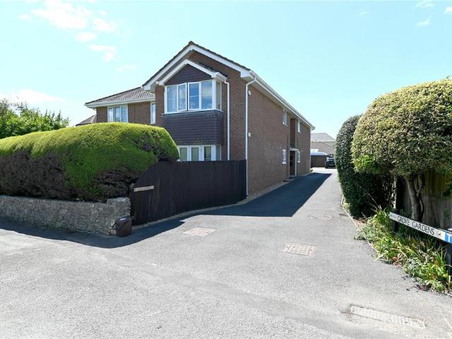 Flat for sale in Old Milton, Ashurst Bridge