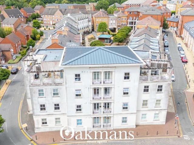 Flat for sale in Dickens Heath, West Midlands
