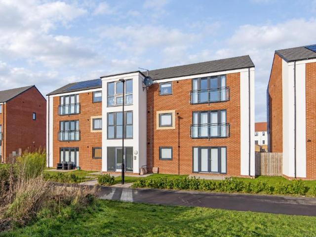 Flat for sale in The Maples, Newcastle upon Tyne