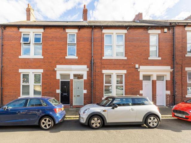 Flat for sale in Coxlodge, Tyne And Wear