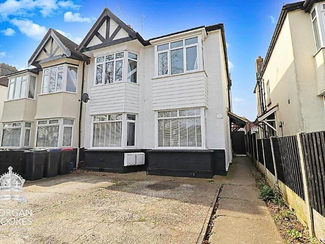 Flat for sale in Alton Barnes, Isle Of Man