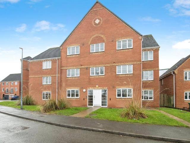 Flat for sale in Little Burton, Tipton