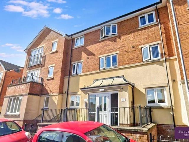Flat for sale in Wombwell, South Yorkshire