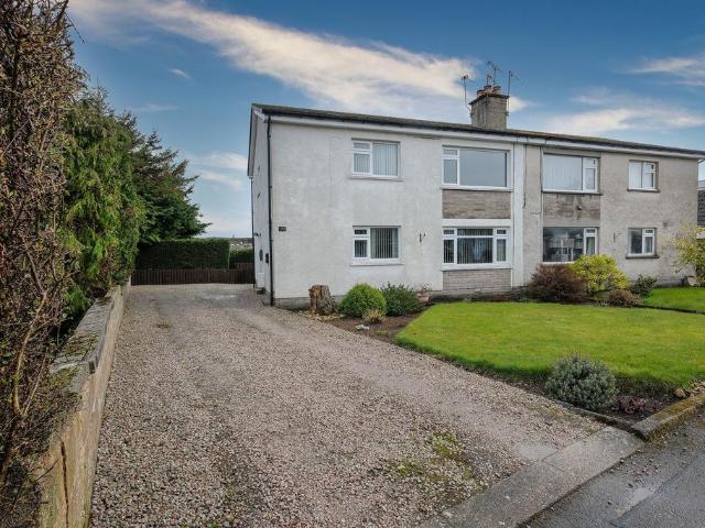 Flat for sale in Ballindoch, Scotland