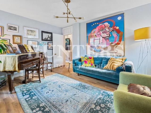 Flat for sale in Kensal Town, Maida Vale