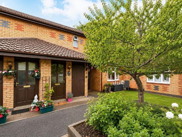 Flat for sale in Trafford Park, Greater Manchester