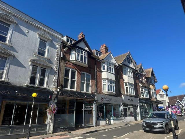 Flat for sale in Cross In Hand, East Sussex