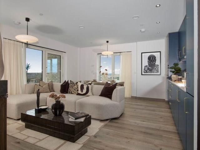 Flat for sale in Greater London