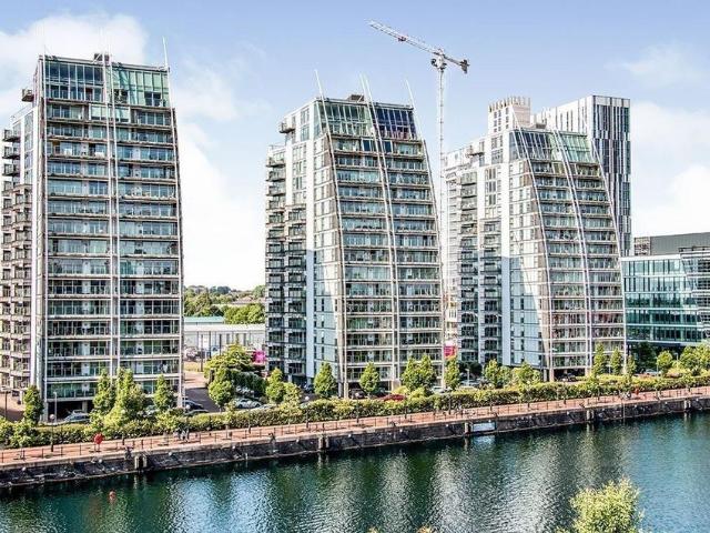 Flat for sale in Salford, Greater Manchester