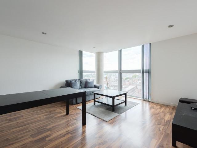 Flat for sale in City Centre, South Yorkshire