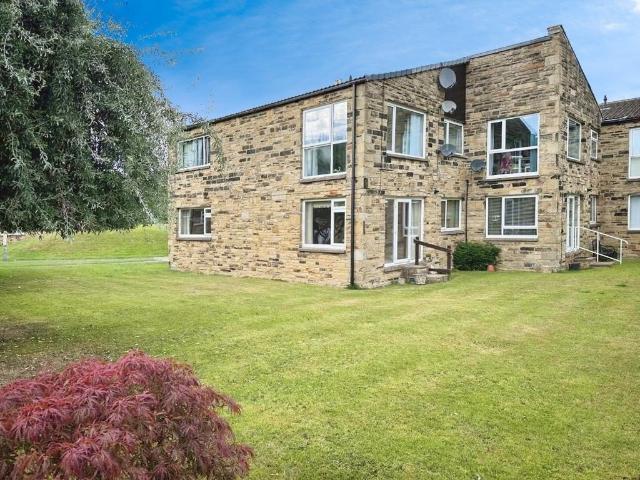 Flat for sale in Menston, West Yorkshire