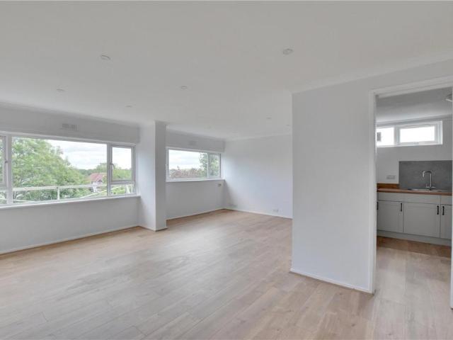 Flat for sale in London Borough of Lewisham, Greater London