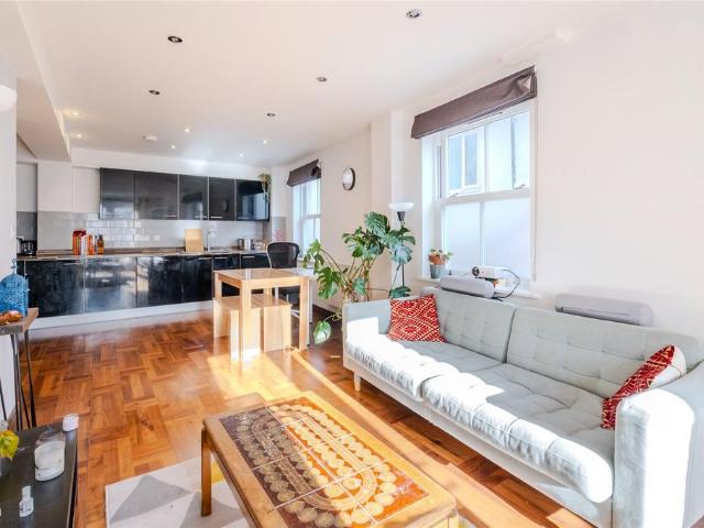 Flat for sale in Streatham Hill, Isle Of Man