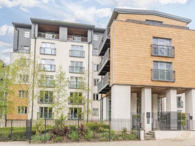 Flat for sale in Lakenham, East Bank