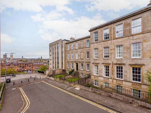 Flat for sale in Garnethill, Glasgow
