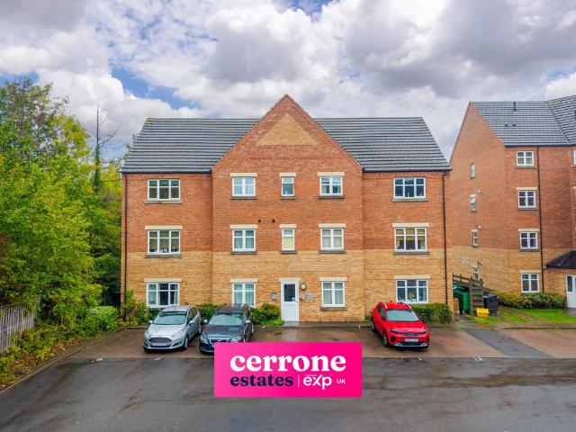 Flat for sale in Greenlands, Redditch