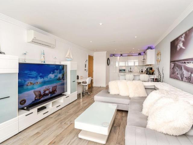 Flat for sale in St Mary's, City Of Southampton