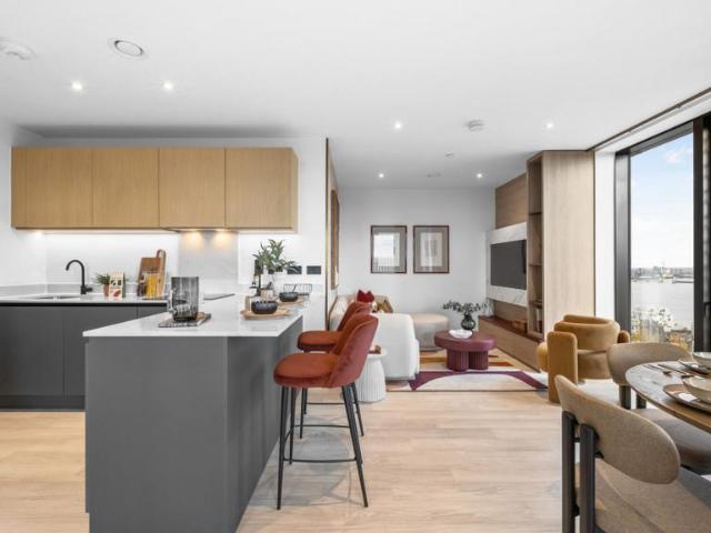 Flat for sale in Greenwich Peninsula, Isle Of Man