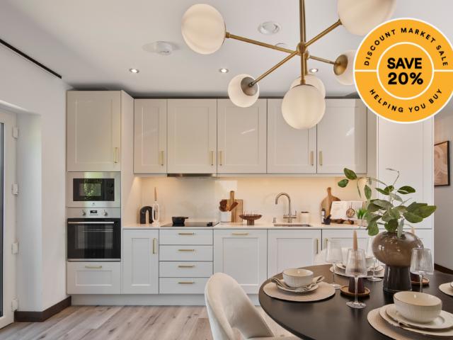 Flat for sale in Greater London