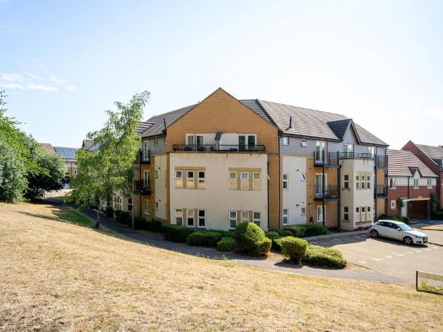Flat for sale in Great Linford, Milton Keynes
