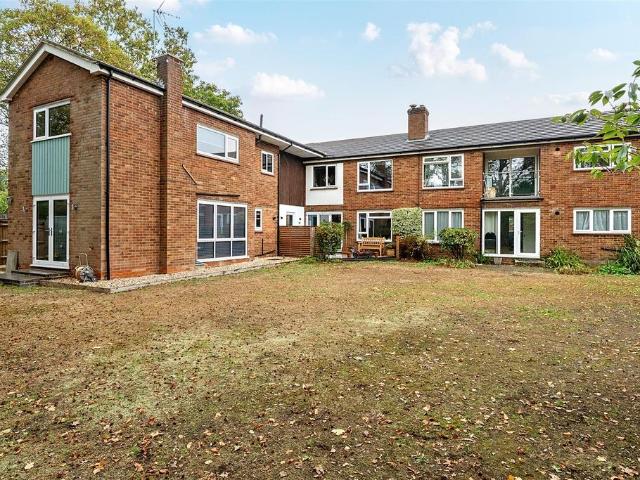 Flat for sale in Edenbrook, Hart