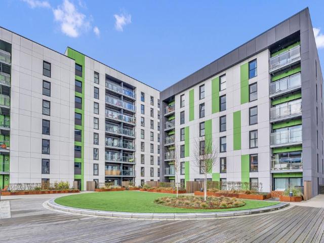 Flat for sale in East Bank, Norfolk