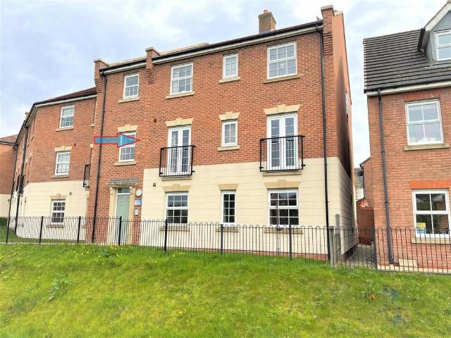 Flat for sale in Barton In Fabis, East Midlands