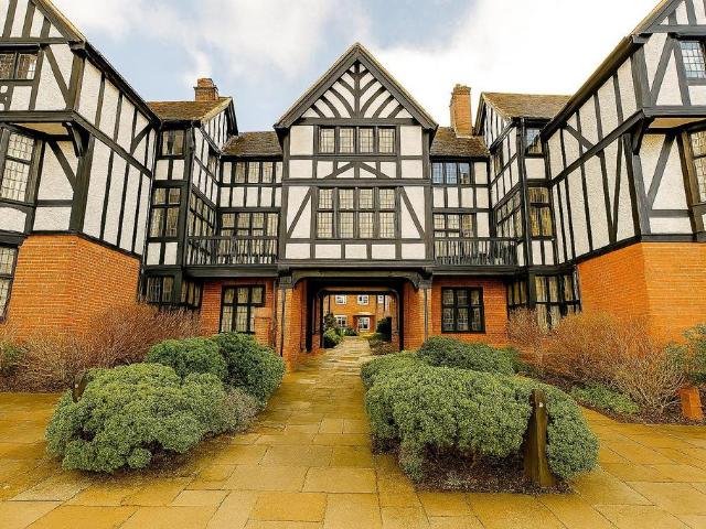 Flat for sale in Pouchen End, Isle Of Man