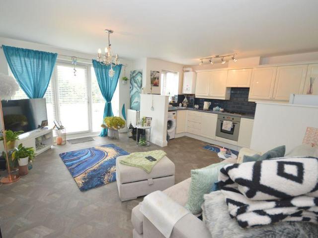 Flat for sale in Waterloo, Great Crosby