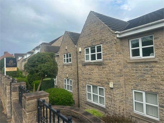 Flat for sale in Hemingfield, South Yorkshire