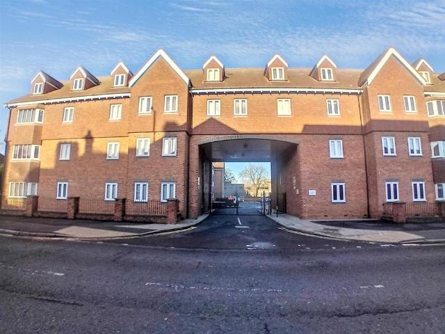 Flat for sale in Ashbrooke, Sunderland