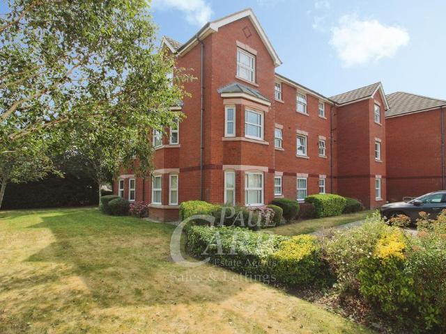 Flat for sale in Aldridge, West Midlands